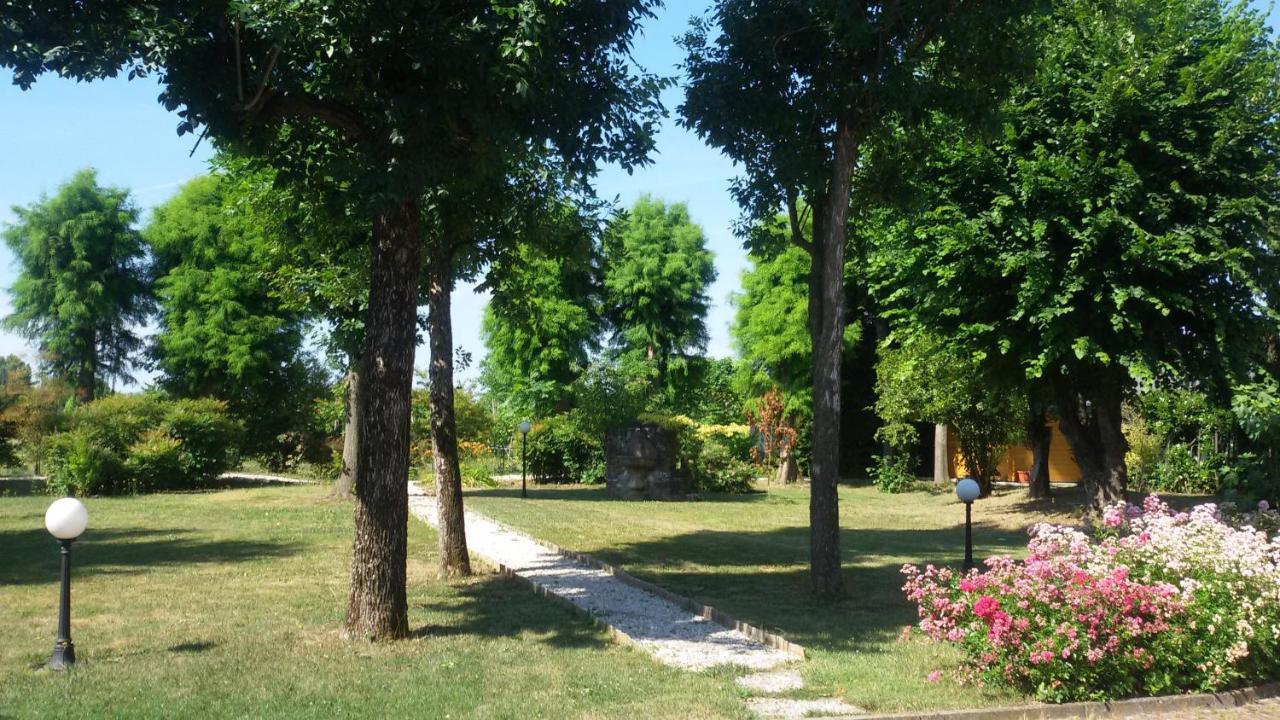 B&B La Vigna Di Federico Rubano Exterior photo
